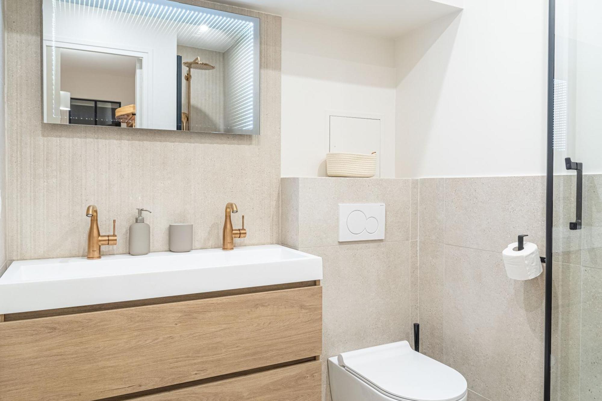 Lavie Maison Ac & Jacuzzi Paris Bagian luar foto